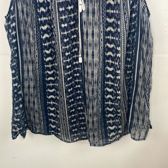 Eddie Bauer Blue and White Geometric Patterned Sleeveless Top size T2XL - Picture 3 of 13